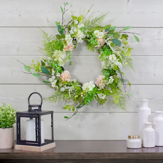 28" Green & Pink Hydrangea & Fern Spring Floral Berry Wreath
